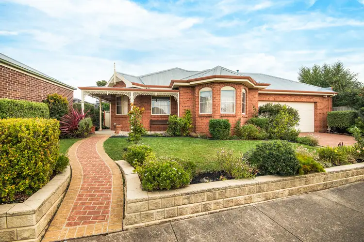 Second view of Homely house listing, 5 Finningley Court, Highton VIC 3216