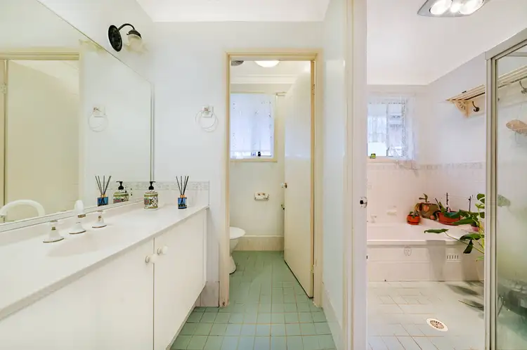 Fifth view of Homely house listing, 5 Jillian Place, Macquarie Fields NSW 2564