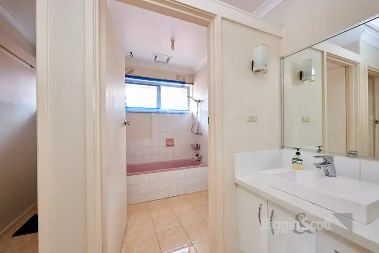 Sixth view of Homely house listing, 32 Ludwig Street, Springvale South VIC 3172