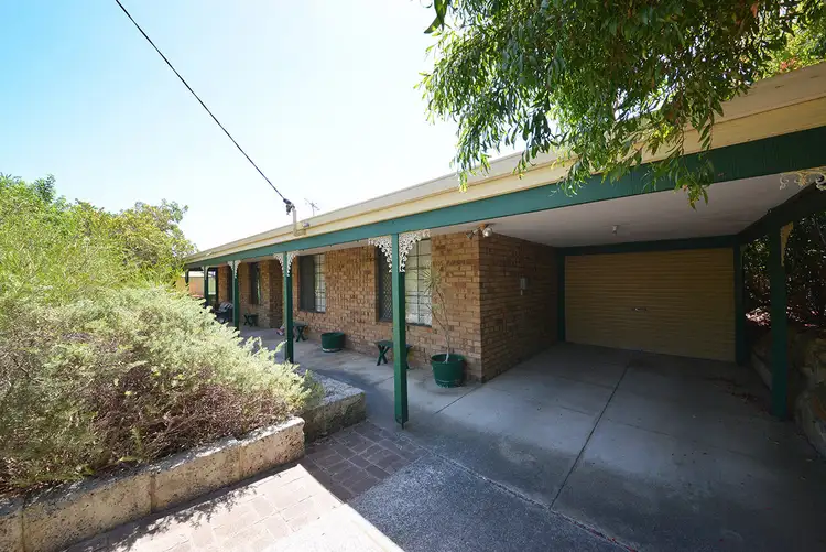 31 Elliot Road, Wanneroo WA 6065