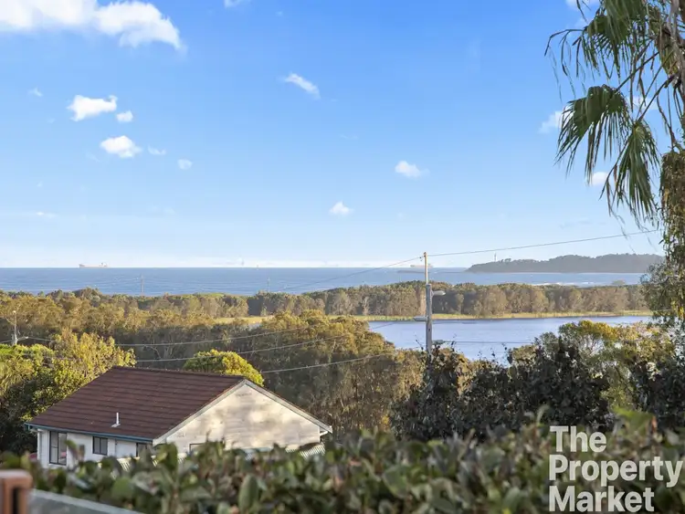Fourth view of Homely house listing, 20 Kailua Avenue, Budgewoi NSW 2262