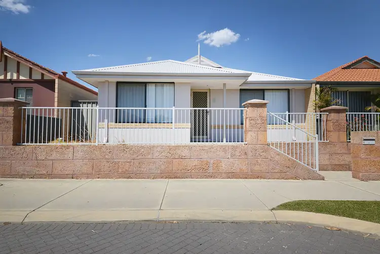 8 Wallum Road, Banksia Grove WA 6031