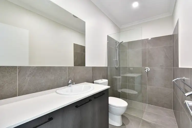 Fifth view of Homely villa listing, 5/16 Myaree Way, Duncraig WA 6023