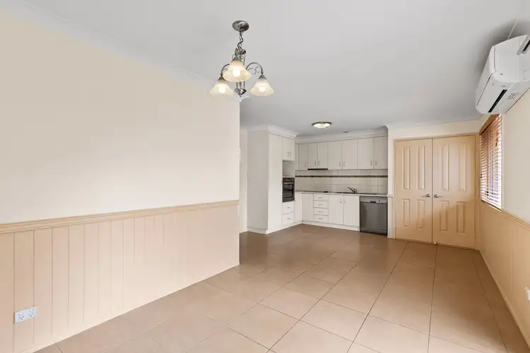 Second view of Homely unit listing, 2/22 Queen Street, Clifton QLD 4361