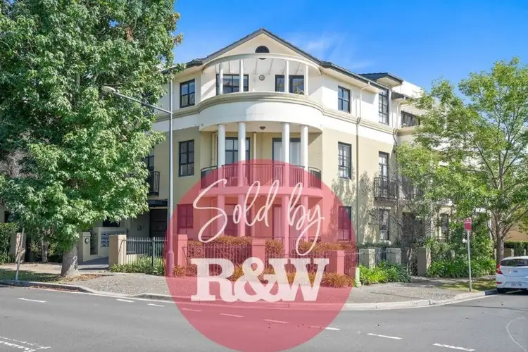 13/40 Parkside Crescent, Campbelltown NSW 2560