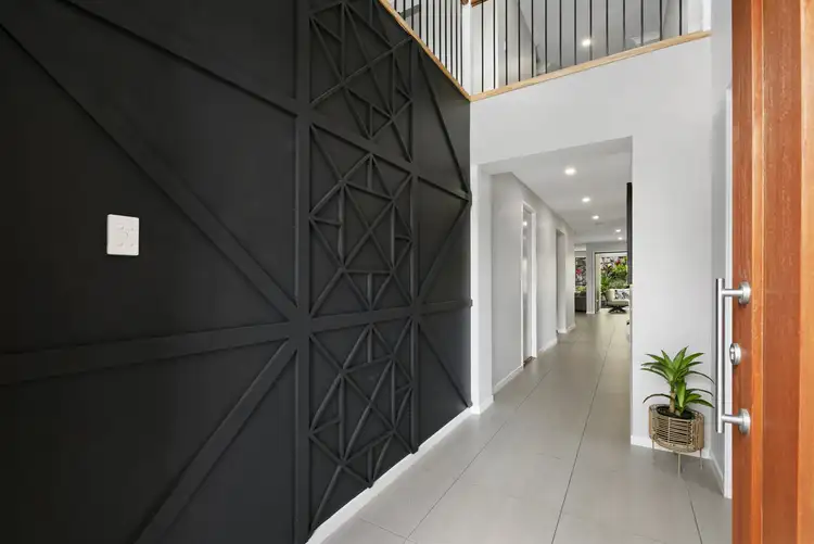 Sixth view of Homely house listing, 10 Mieke Court, Burleigh Heads QLD 4220
