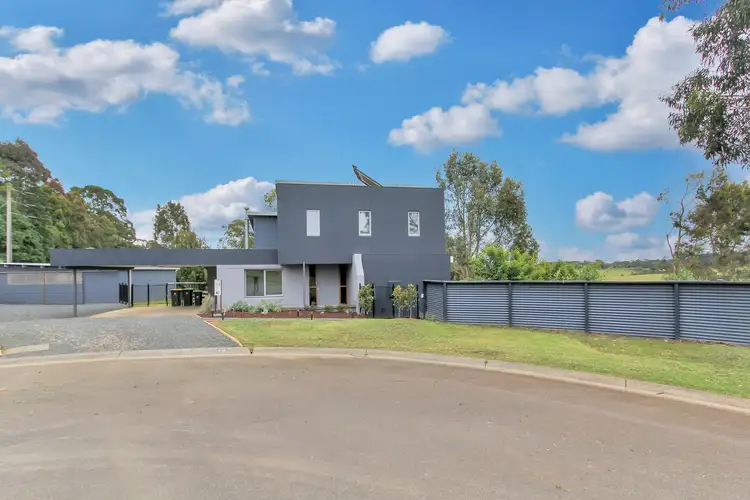 19 Eldon Court, Mirboo North VIC 3871