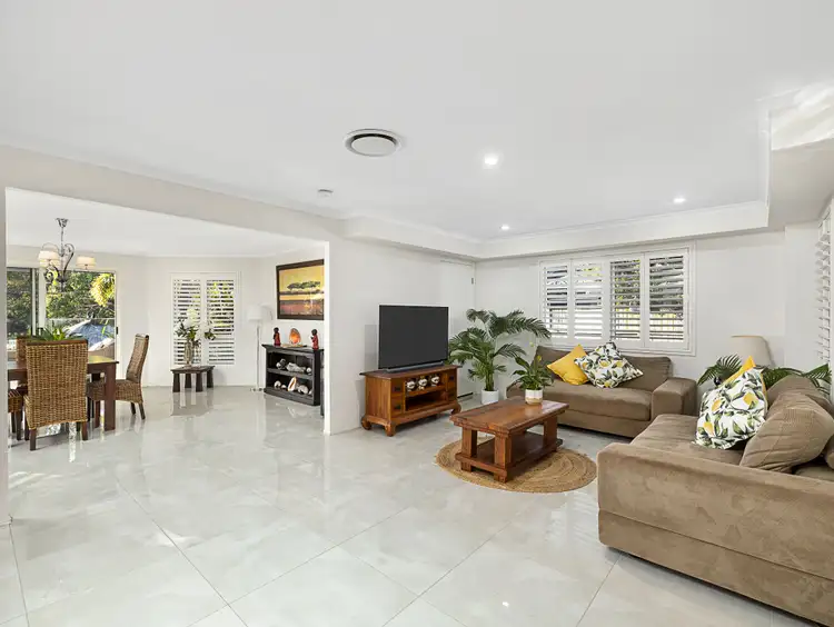 Fourth view of Homely house listing, 8 Quetta Close, Carindale QLD 4152