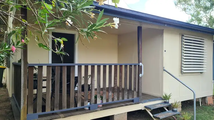 52 Dee Street, Mount Morgan QLD 4714