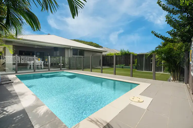 12 Prairie Avenue, Maudsland QLD 4210