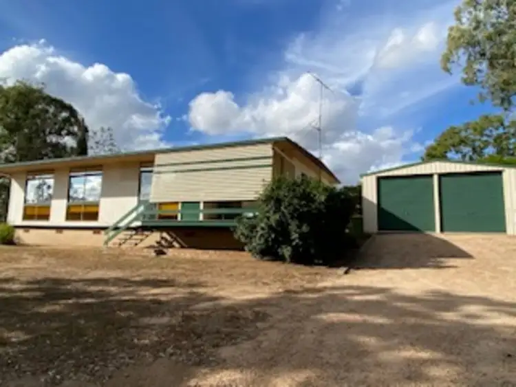 8 Arthur Street, Helidon QLD 4344
