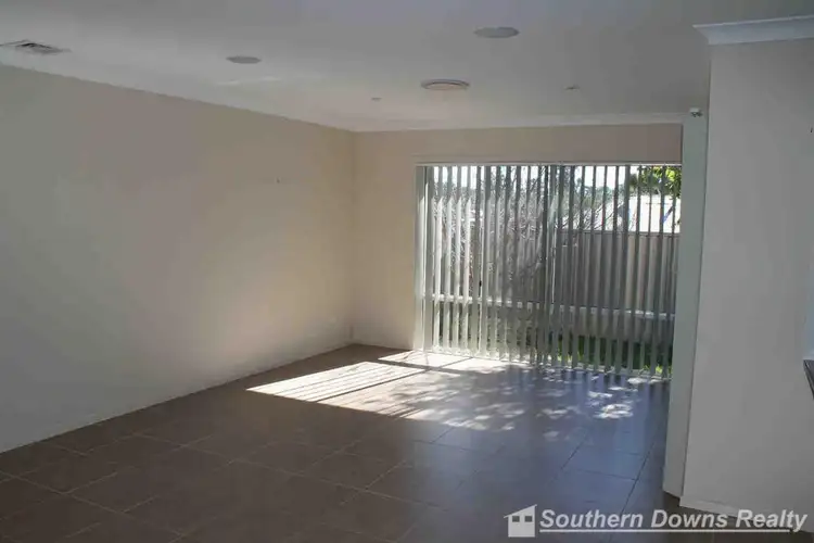 Fourth view of Homely unit listing, 4/2 Redgwell Street, Warwick QLD 4370
