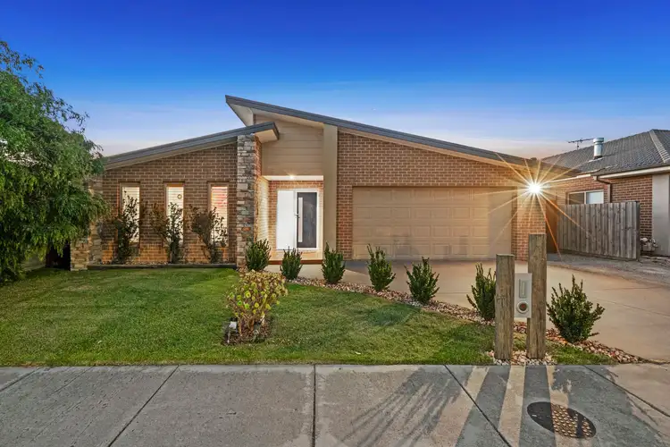 12 Kingscliff Avenue, Armstrong Creek VIC 3217