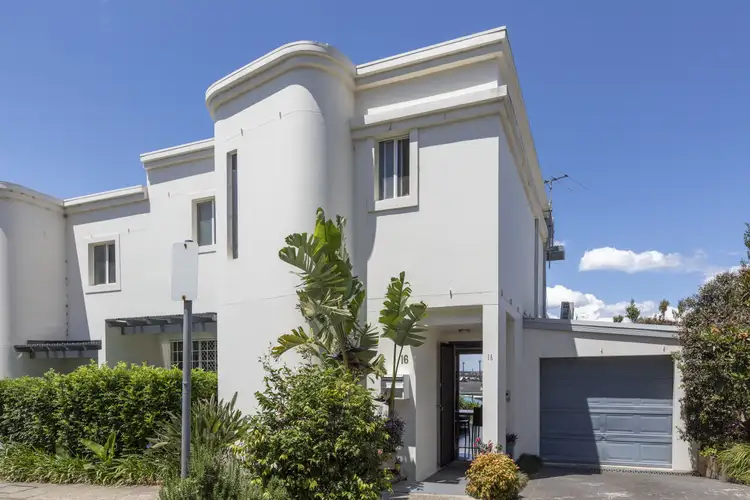 16 Reynolds Avenue, Balmain NSW 2041