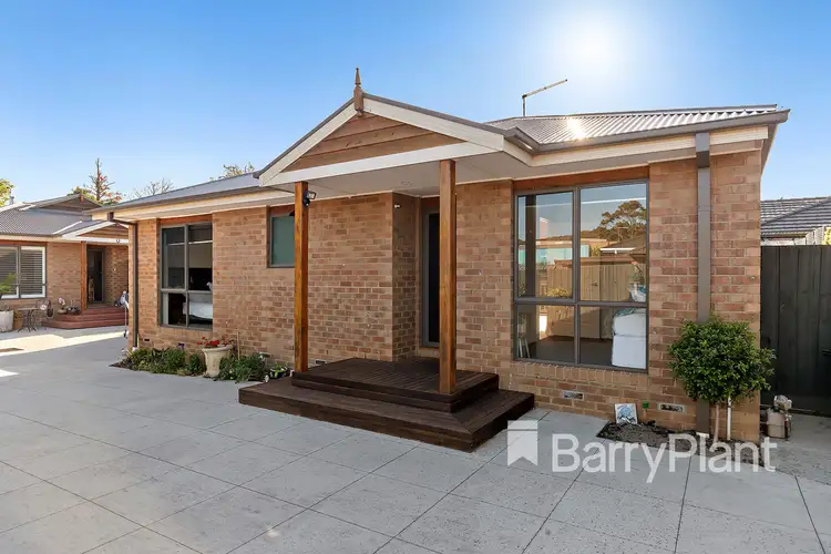 2/4 Leon Avenue, Rosebud VIC 3939