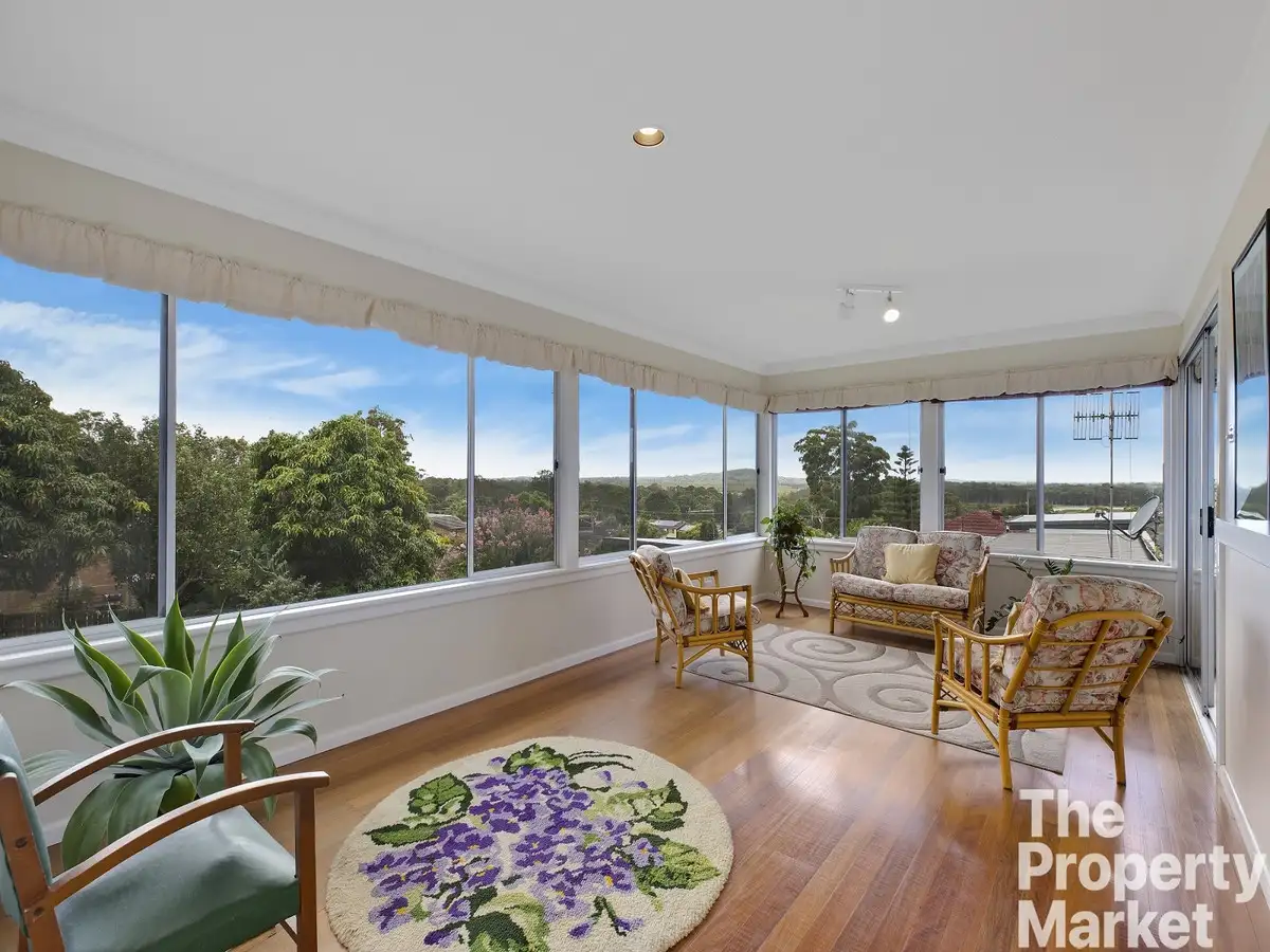 Main view of Homely house listing, 10 Crystal Crescent, Wyong NSW 2259