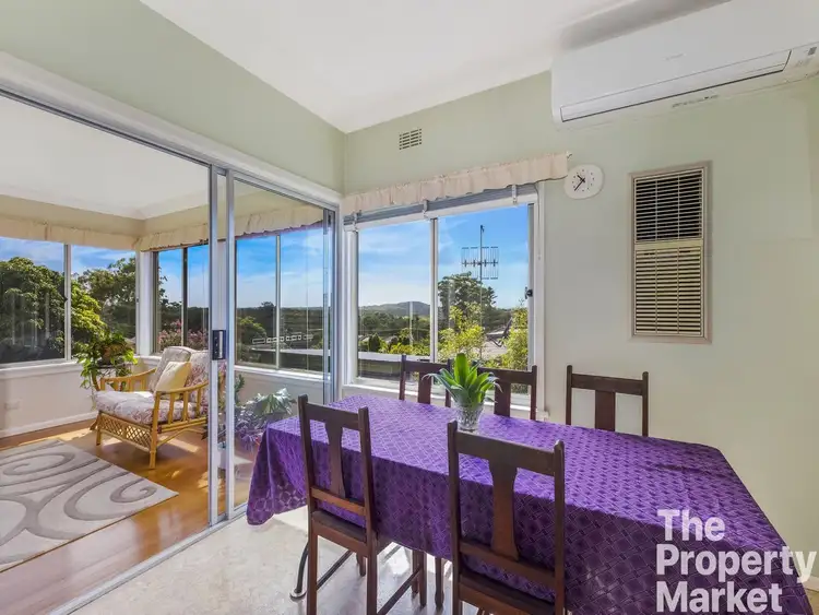 Fifth view of Homely house listing, 10 Crystal Crescent, Wyong NSW 2259