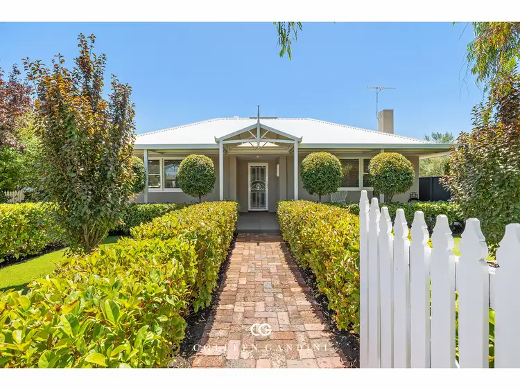 73 Lamond Street, Alfred Cove WA 6154