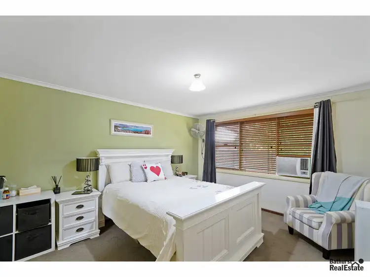 Fifth view of Homely house listing, 8 Northcott Drive, West Bathurst NSW 2795