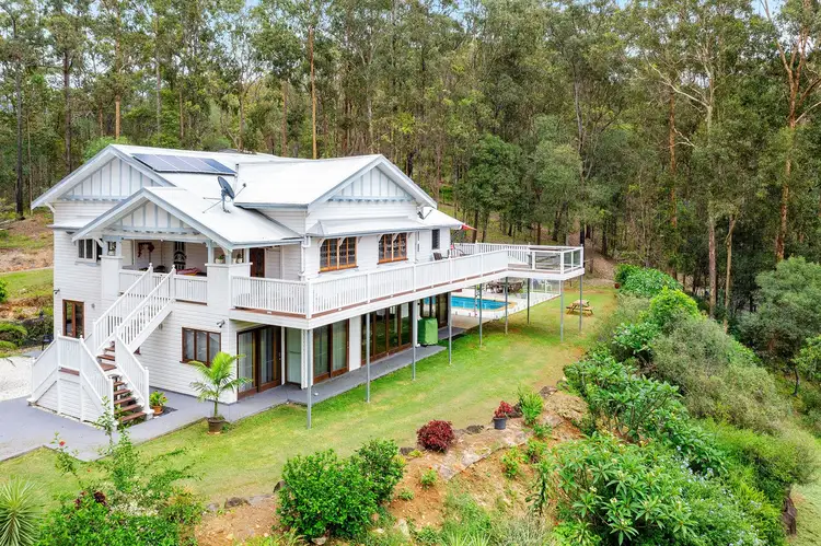 108 Arunta Drive, Mount Nathan QLD 4211