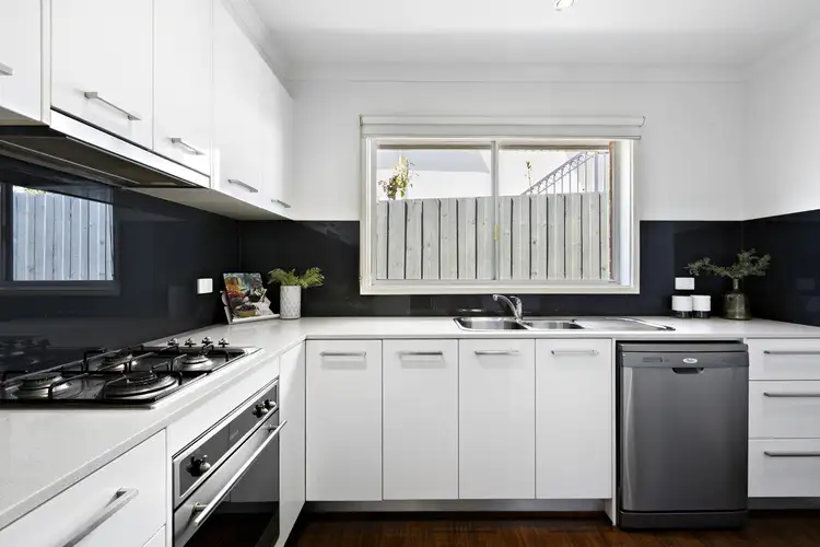 Fifth view of Homely unit listing, 2/12 Lytton Street, Kew VIC 3101