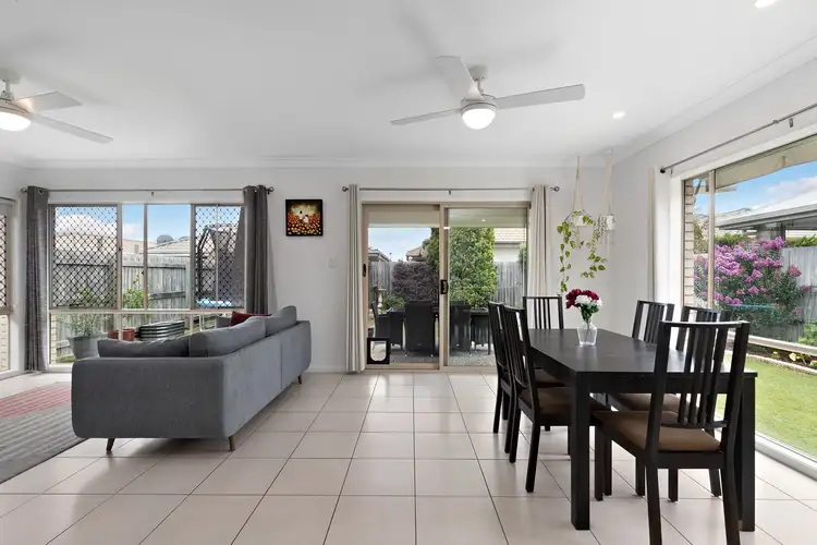 12 Edward Close, North Lakes QLD 4509
