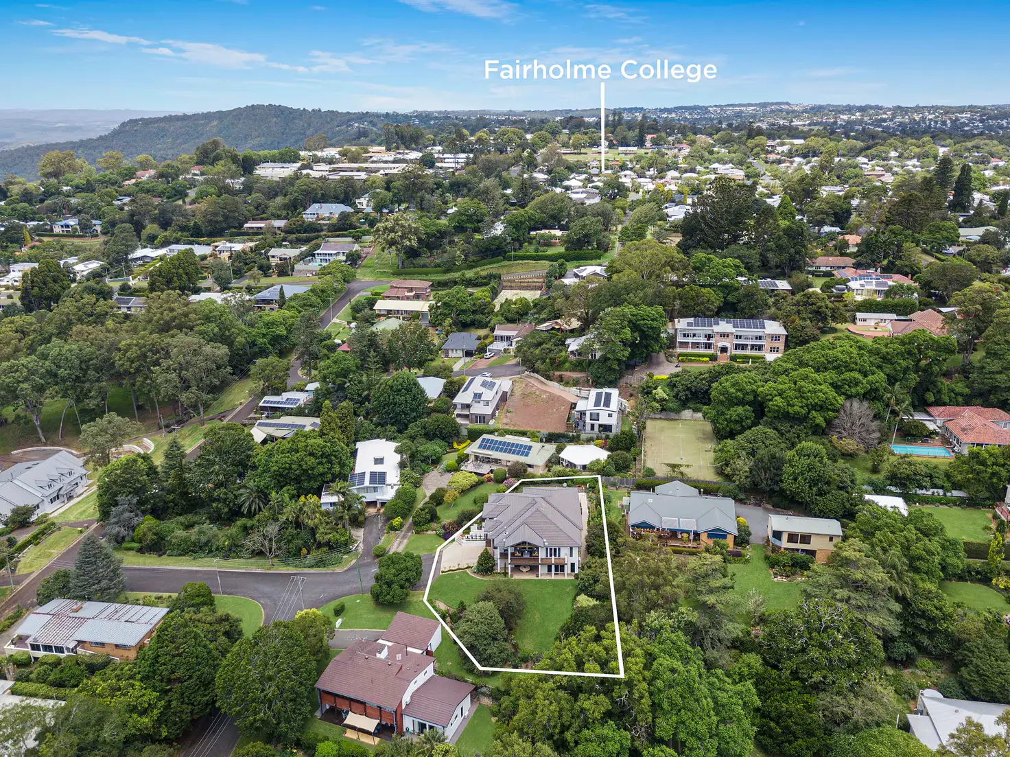 Main view of Homely house listing, 5 Boondi Street, Mount Lofty QLD 4350