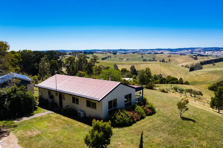 8 Nicholls Road, Mardan VIC 3953