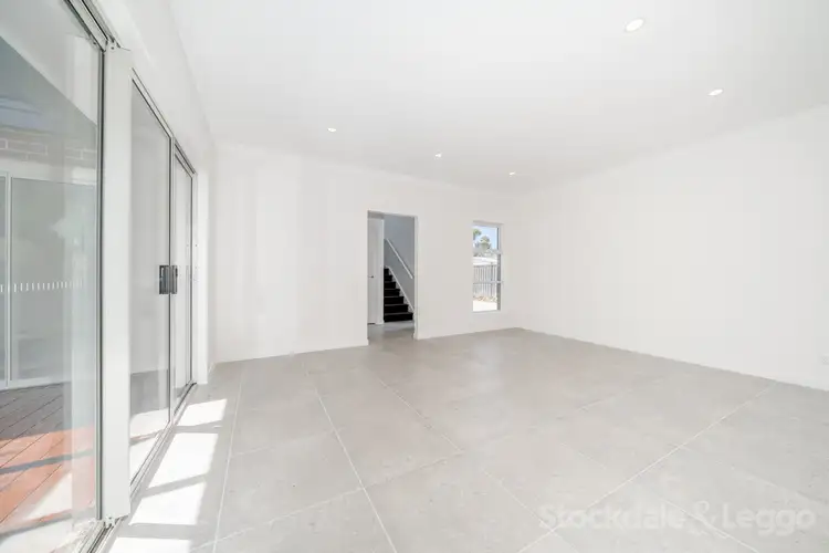 Fourth view of Homely unit listing, 2/21 Lurline Street, Cranbourne VIC 3977