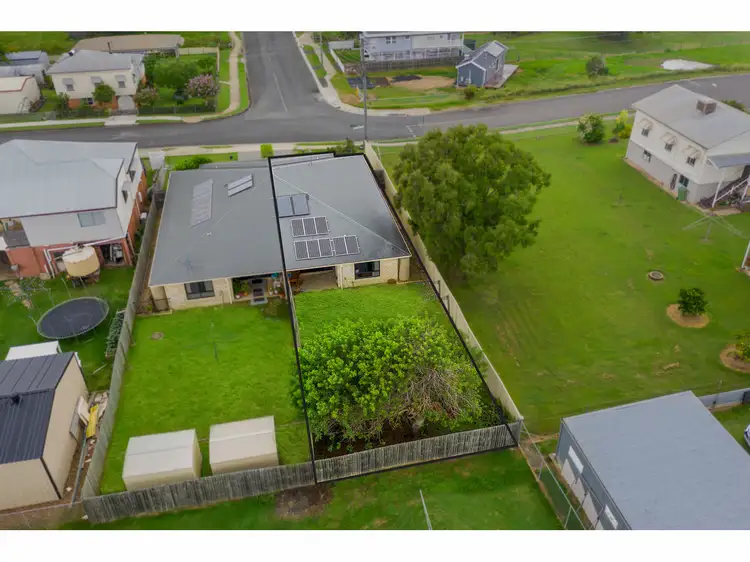 Fifth view of Homely semi-detached listing, 2/31 James Street, Lowood QLD 4311