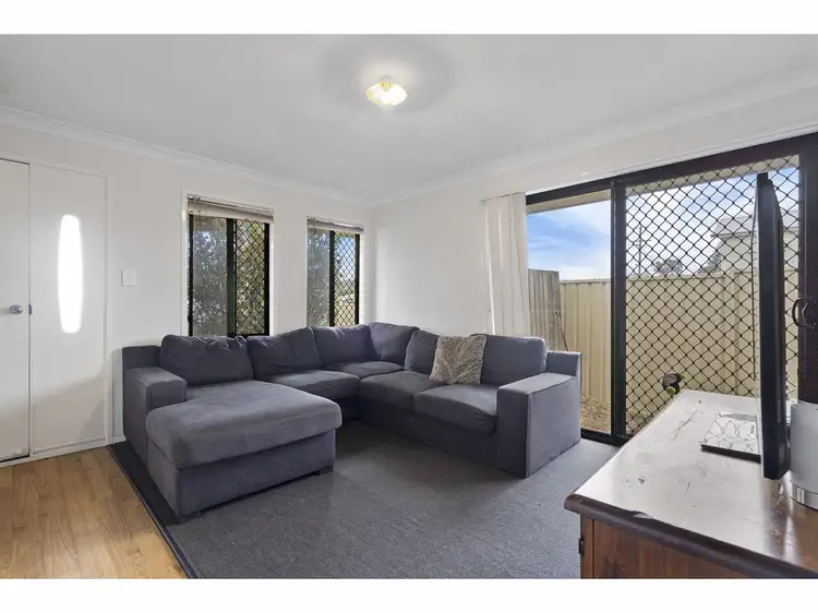Sixth view of Homely semi-detached listing, 2/31 James Street, Lowood QLD 4311