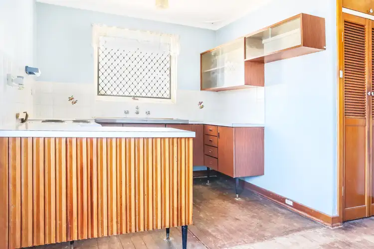 Fifth view of Homely house listing, 27 Sulphur Road, Orelia WA 6167