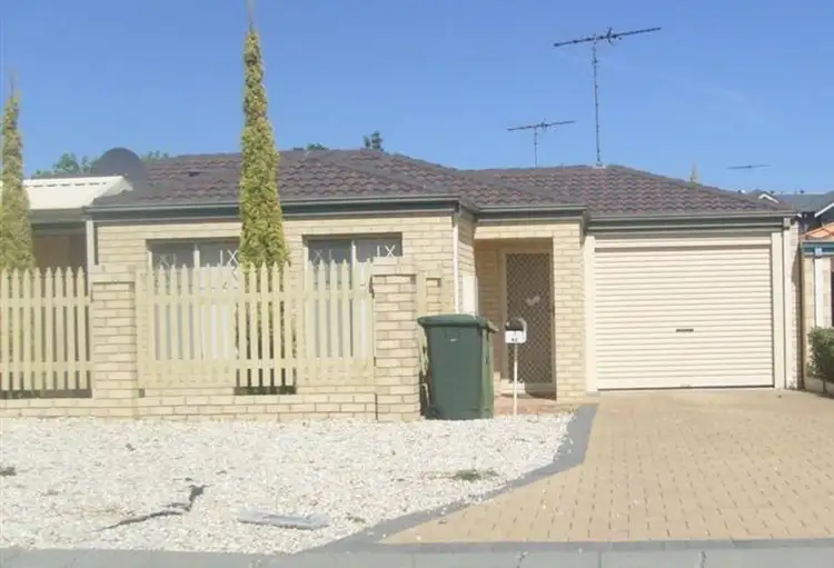 46 Randell Street
