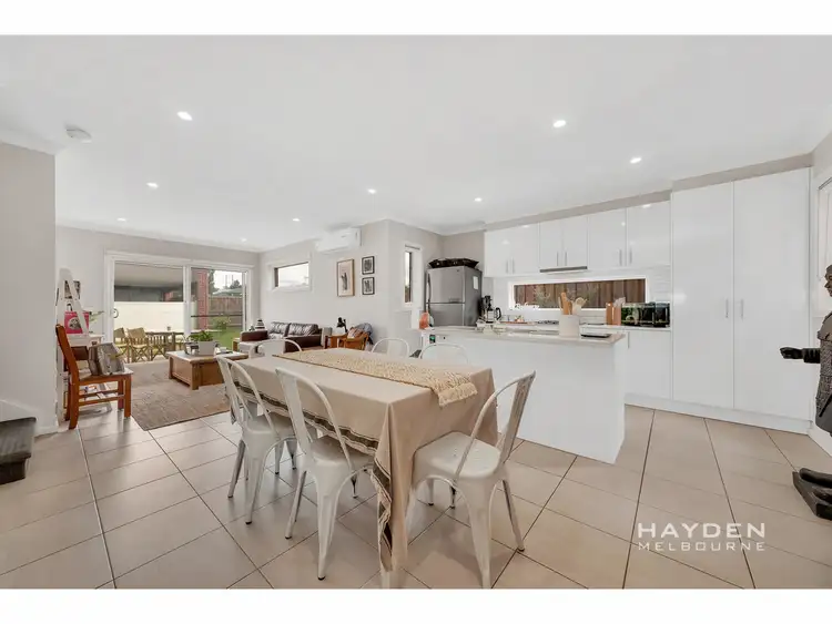 Sixth view of Homely house listing, 2 Flint Close (Kenyte Walk), Doreen VIC 3754