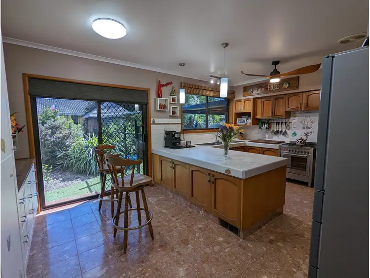 Fifth view of Homely house listing, 1 Indra Court, Sale VIC 3850