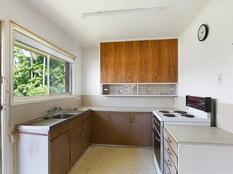 Second view of Homely house listing, 143 Russell Street, Cleveland QLD 4163