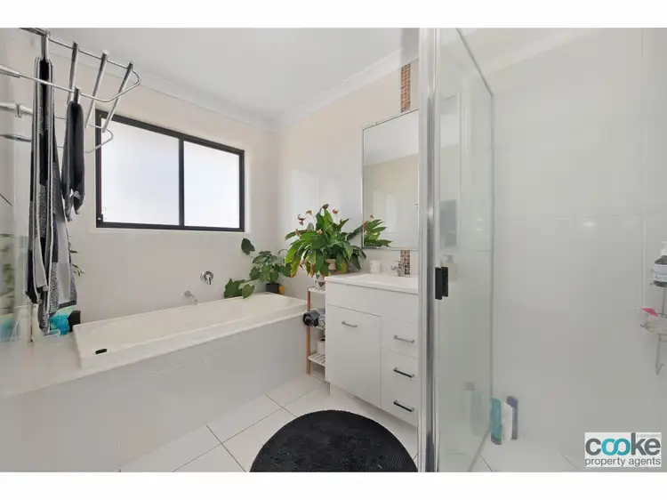 Sixth view of Homely house listing, 2 Maryland Way, Parkhurst QLD 4702