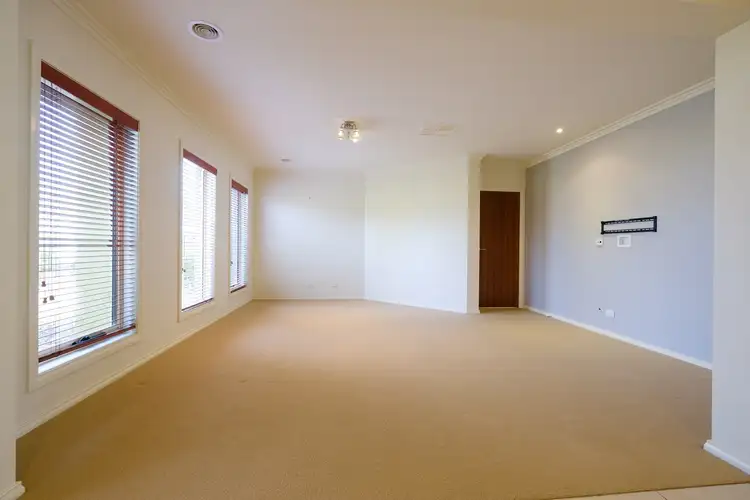 Second view of Homely house listing, 100 Yarralumla Drive, Wodonga VIC 3690