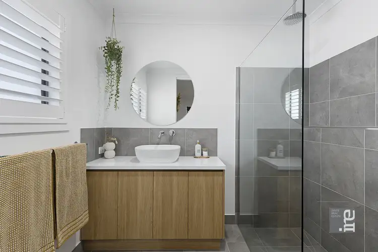 Sixth view of Homely house listing, 8 Magnolia Terrace, Wangaratta VIC 3677
