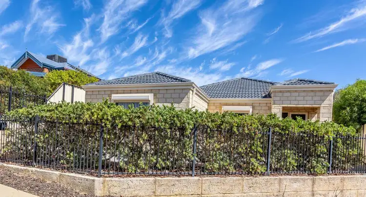 2 Northcliffe Avenue, Clarkson WA 6030