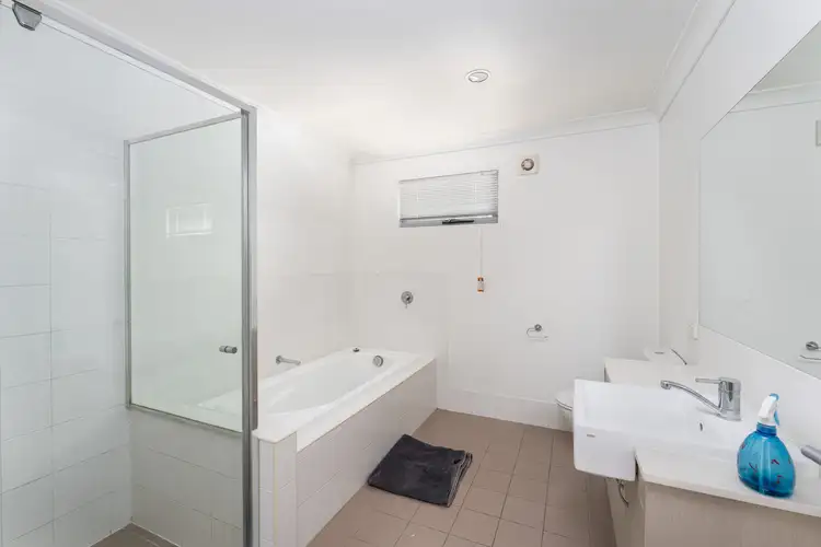 Sixth view of Homely house listing, 9 Lilly Close, Emerald QLD 4720