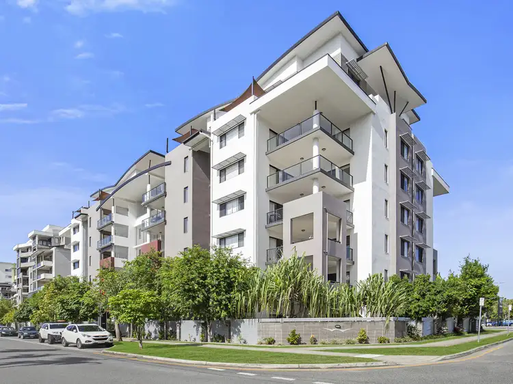 Main view of Homely unit listing, 16/37 Playfield Street, Chermside QLD 4032