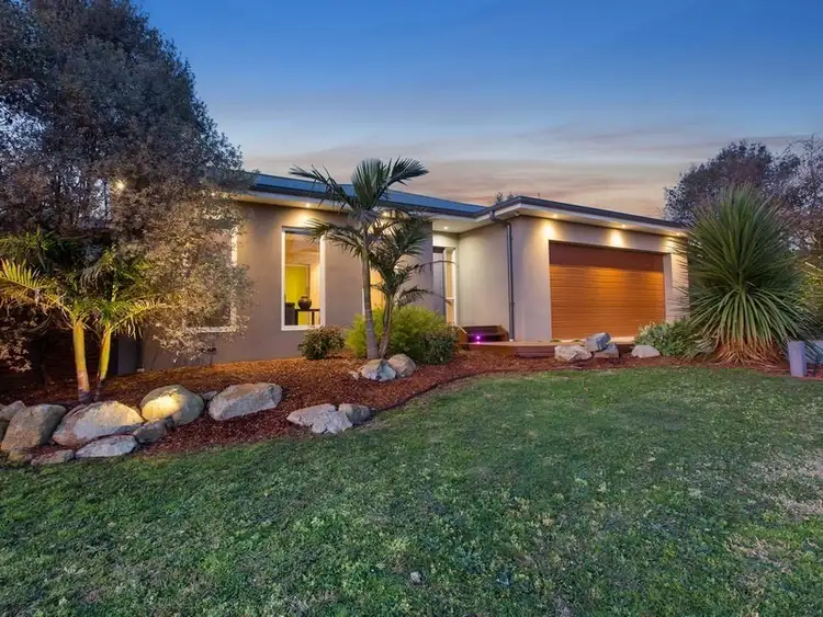 12 Garo Crescent, Mount Martha VIC 3934