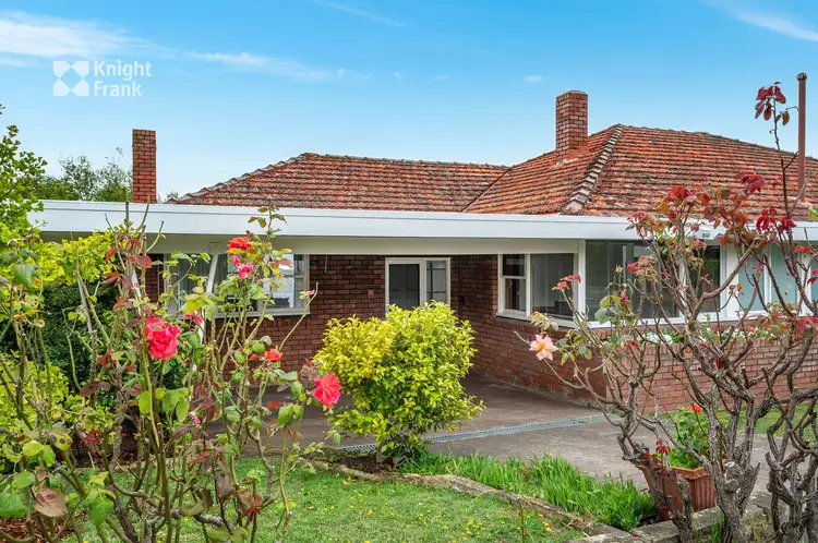 13 Heathcombe Crescent, Sandy Bay TAS 7005