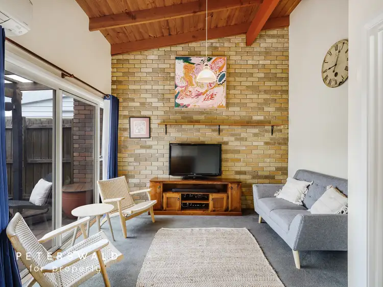 7 Strahan Street, North Hobart TAS 7000