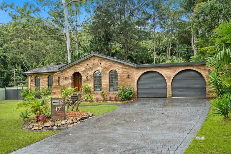 17 Paperbark Close, Wyoming NSW 2250