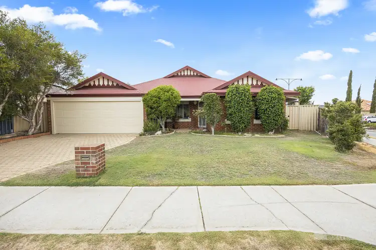 2 Shepperton Drive, Butler WA 6036