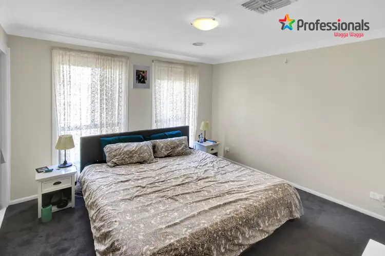 Sixth view of Homely house listing, 117 Yentoo Drive, Glenfield Park NSW 2650