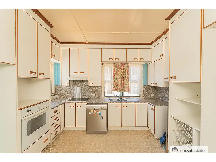 Second view of Homely house listing, 185 Grimley Street, Koongal QLD 4701