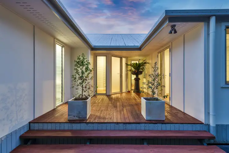 14 Blackcomb Rise